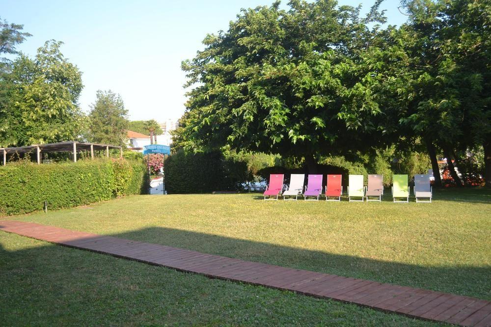 Aparthotel Le Rivage Mandelieu Exterior foto