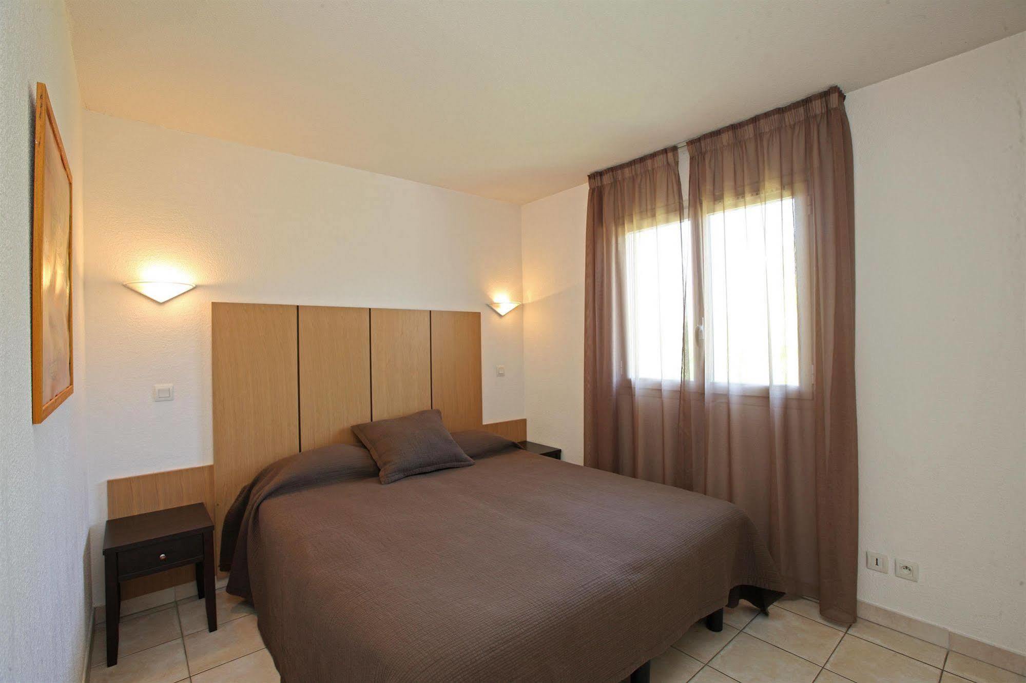 Aparthotel Le Rivage Mandelieu Exterior foto